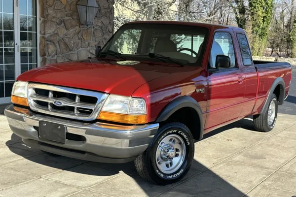 1998 Ford Ranger XLT SuperCab - Image 2