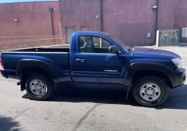 2008 Toyota Tacoma Regular Cab 4x4 - Image 6