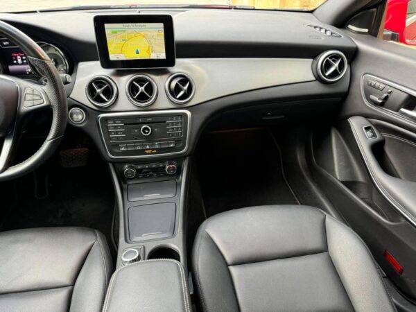 2015 MERCEDES BENZ CLA 250 - Image 15