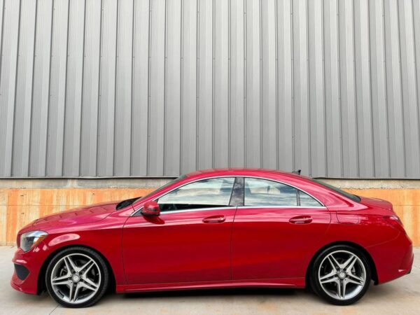 2015 MERCEDES BENZ CLA 250 - Image 3