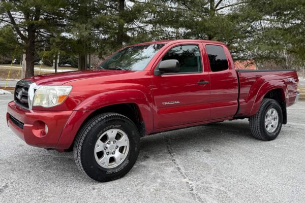 2008 Toyota Tacoma PreRunner TRD Off-Road Access Cab - Image 3