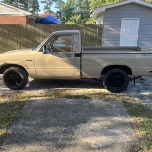 name: 32k-Mile 1982 Toyota Pickup 4-Speed