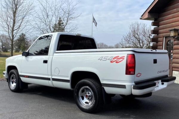 Supercharged 1992 Chevrolet 454 SS Pickup - Image 2