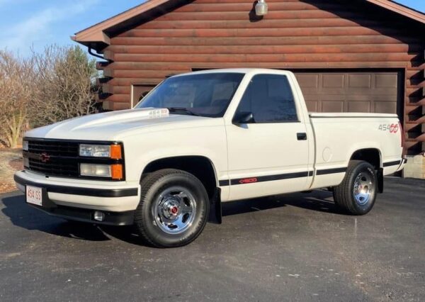 Supercharged 1992 Chevrolet 454 SS Pickup - Image 7